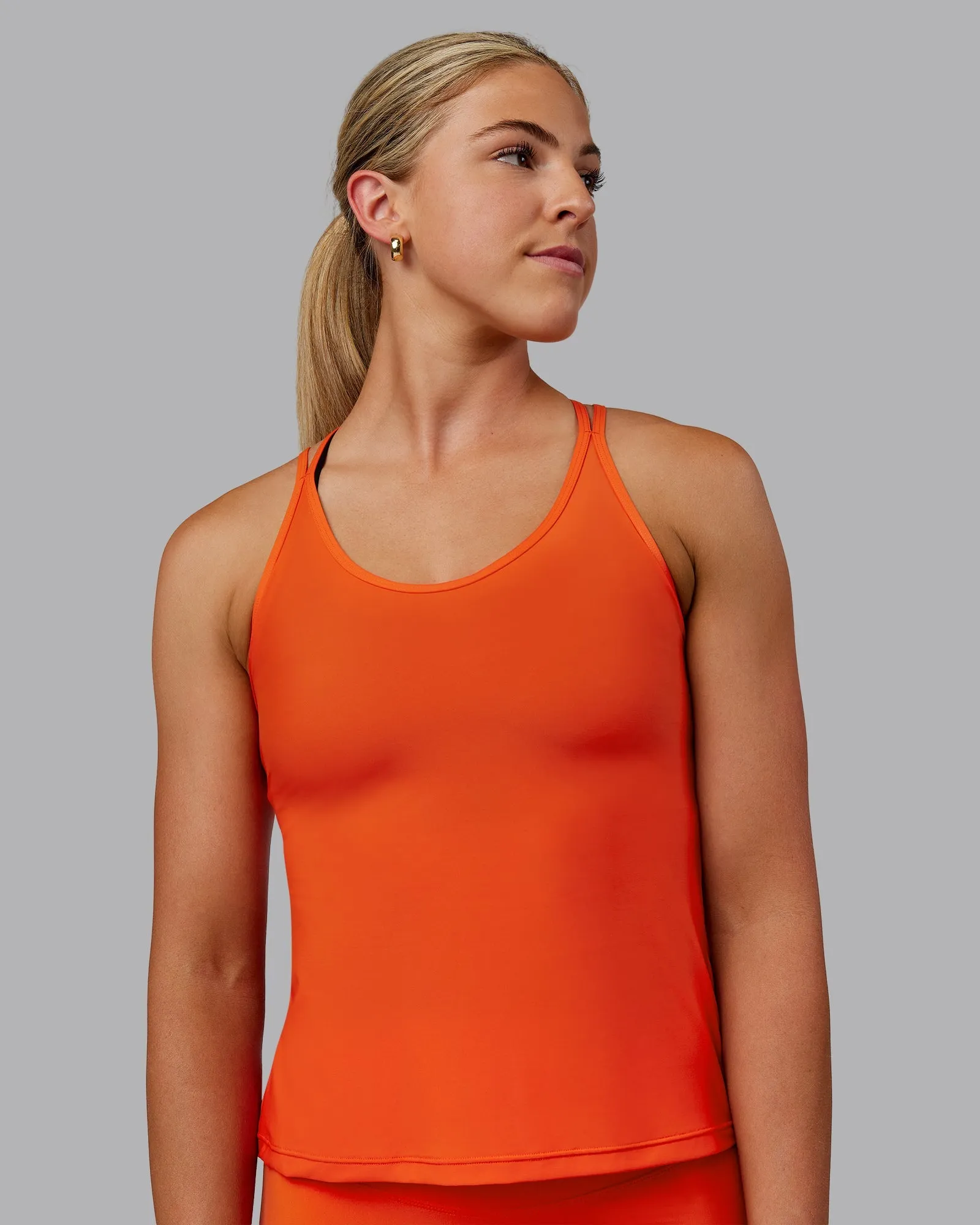 Apex Lightweight Performance Tank - Grenadine