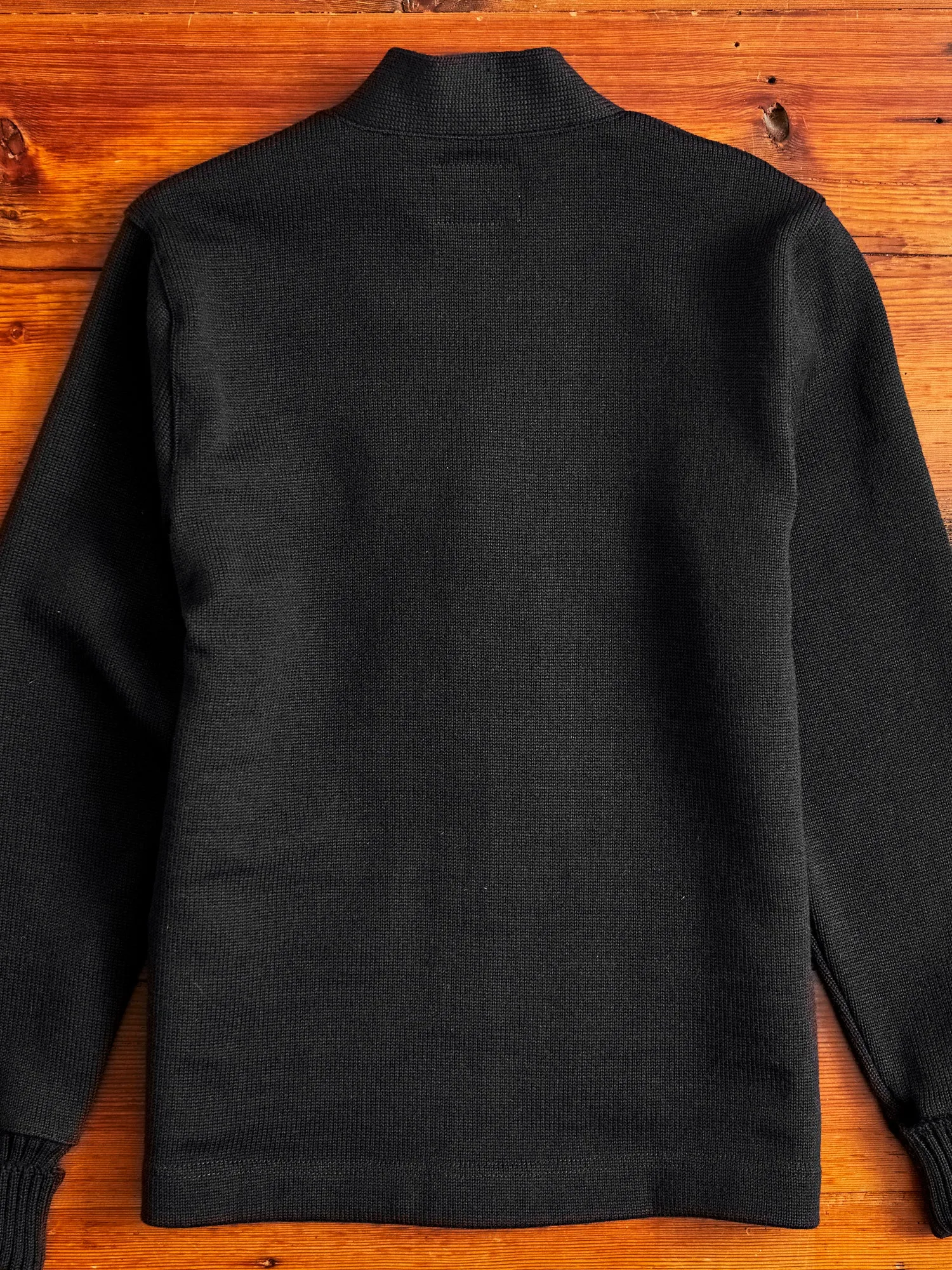 Classic Cardigan in Black