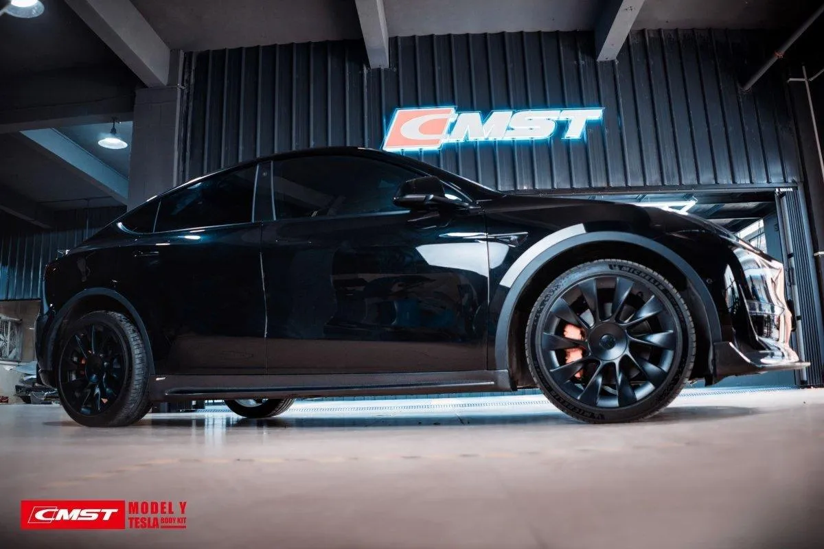 CMST Tuning V1 Side Skirts for Tesla Model Y Performance AWD Long Range RWD Carbon Fiber/FRP