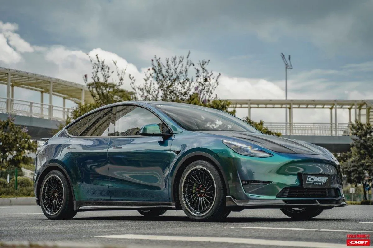 CMST Tuning V1 Side Skirts for Tesla Model Y Performance AWD Long Range RWD Carbon Fiber/FRP
