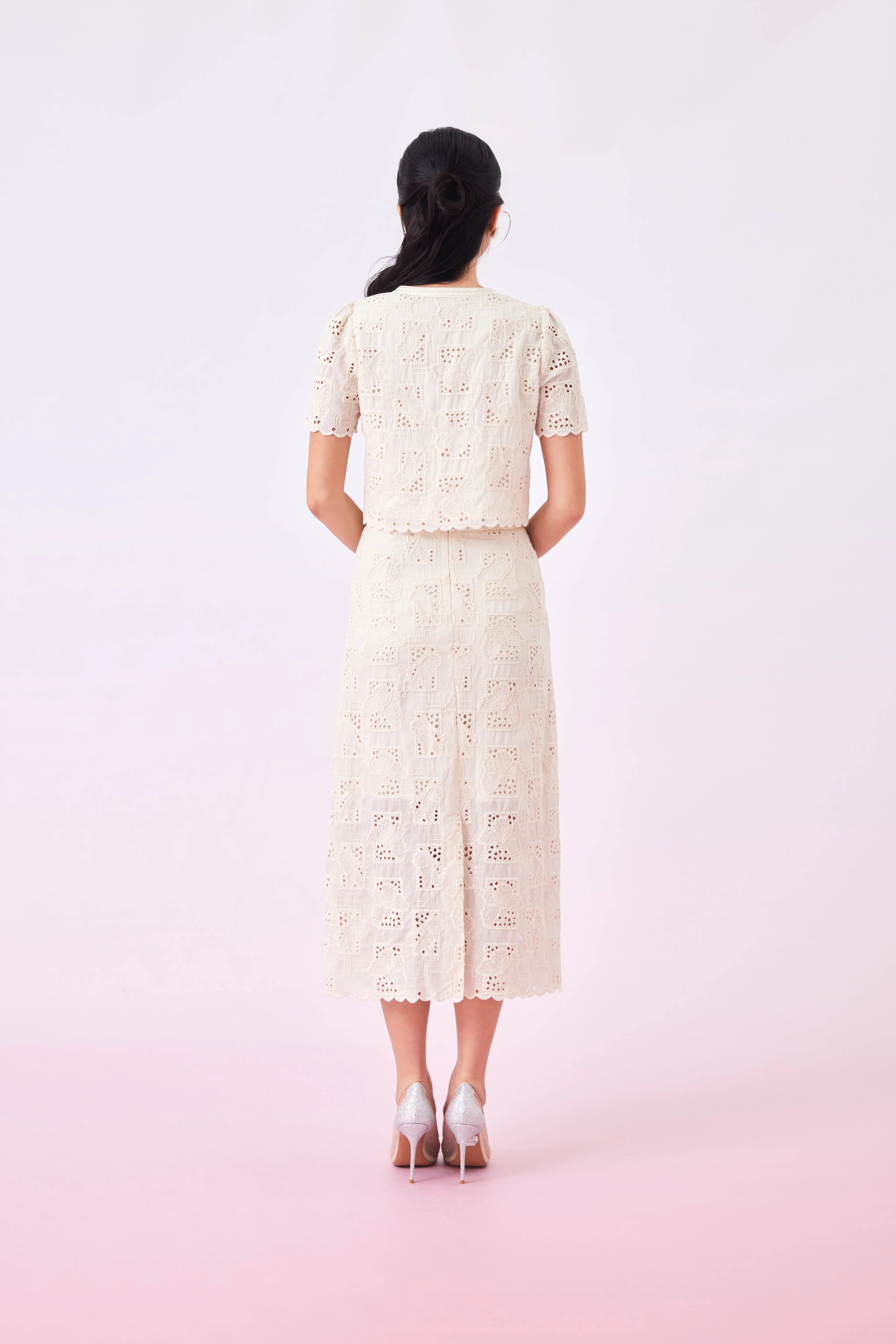 Giliana Cream Lace Pearl Knot Top