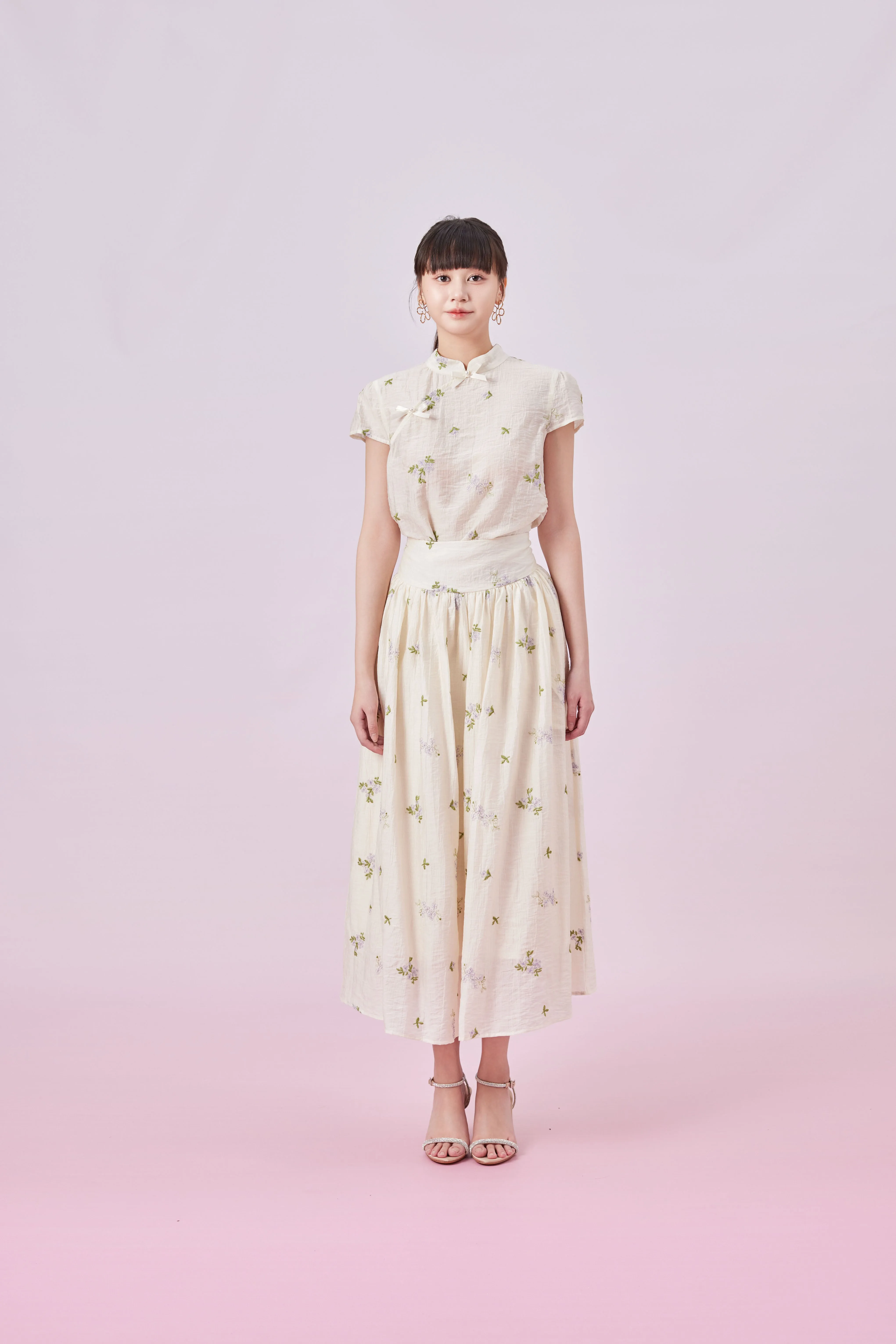Giordana Purple Floral Emboss Cream Skirt