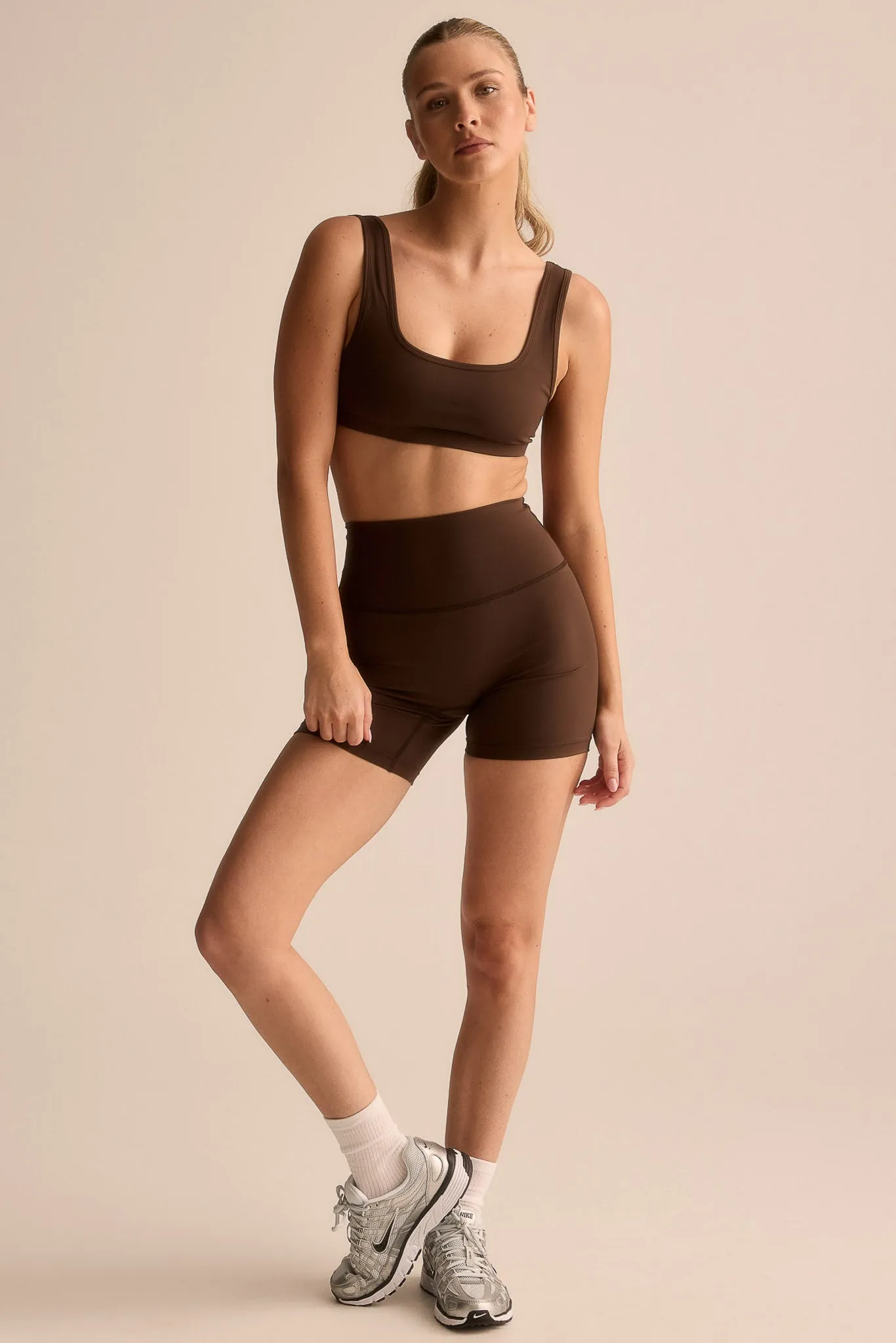 SPORTS BRA - CHOC